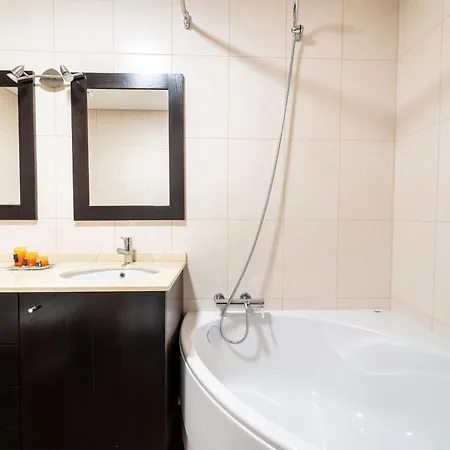 Casa De Palmeira By House And People *