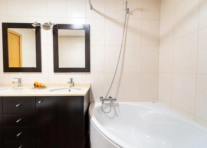 Casa De Palmeira By House And People *